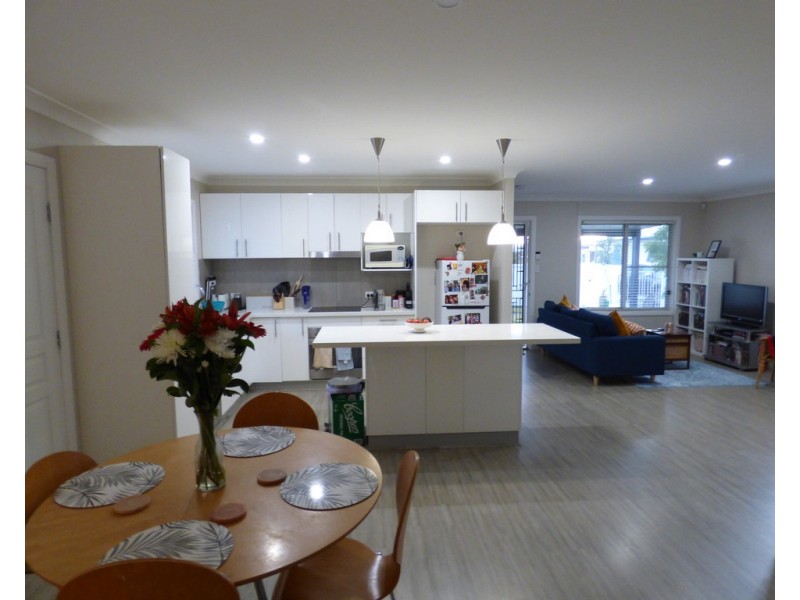 63b York Street, Forbes NSW 2871