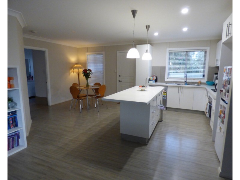 63b York Street, Forbes NSW 2871