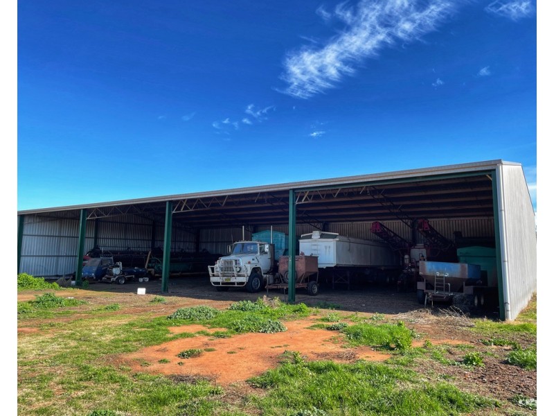 Tullinga 3276 Palesthan Road, Condobolin NSW 2877
