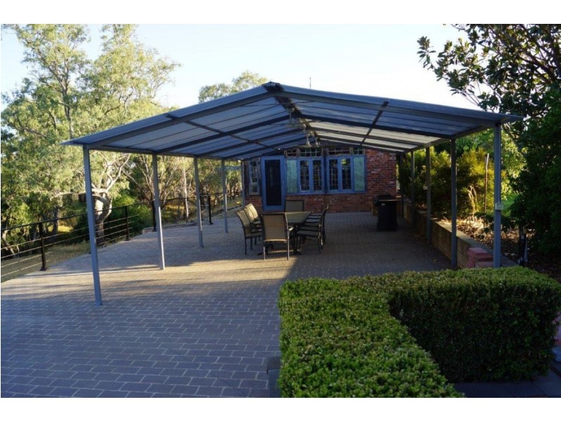 237 Nash Street, Parkes NSW 2870