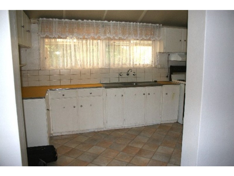 6 Grenfell Street, Parkes NSW 2870
