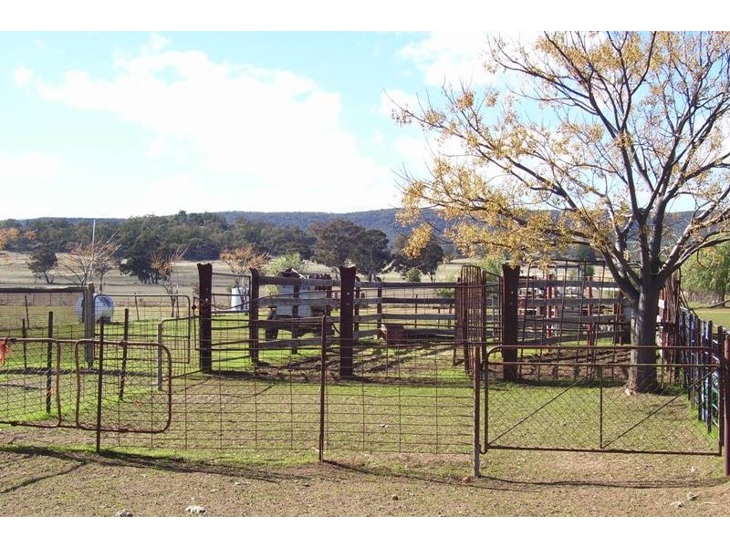 301 Lake Metcalfe Road, Parkes NSW 2870
