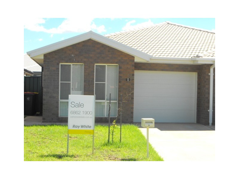 74B Close Street, Parkes NSW 2870