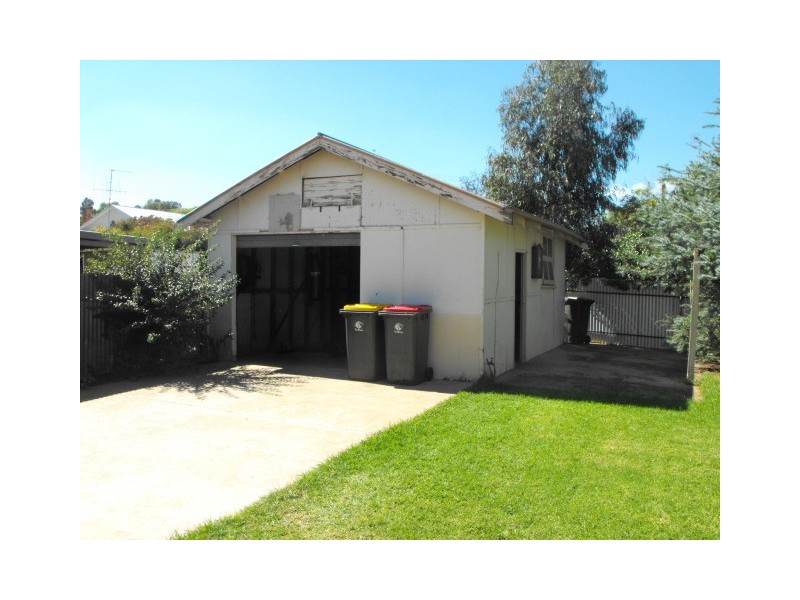 387 Clarinda Street, Parkes NSW 2870