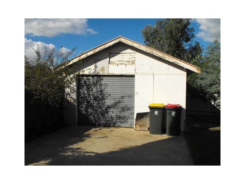 387 Clarinda Street, Parkes NSW 2870
