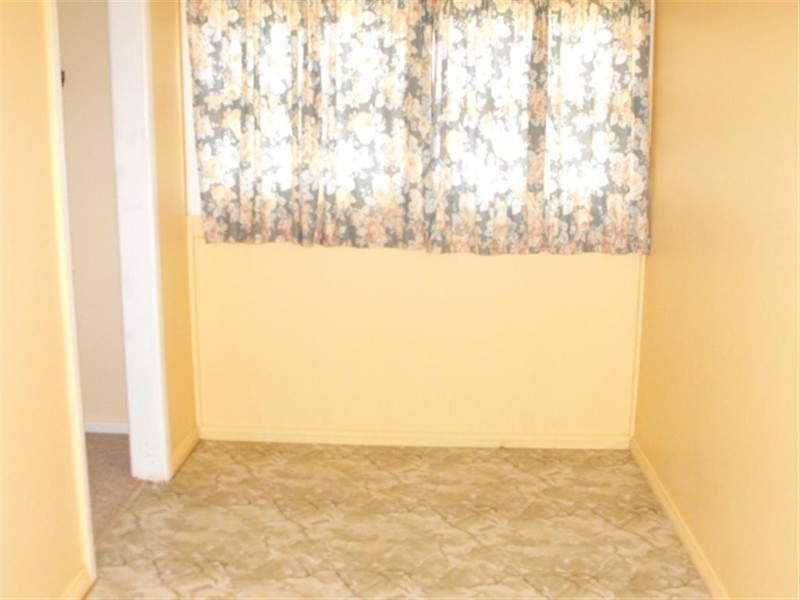 2 Kookaburra Street, Parkes NSW 2870