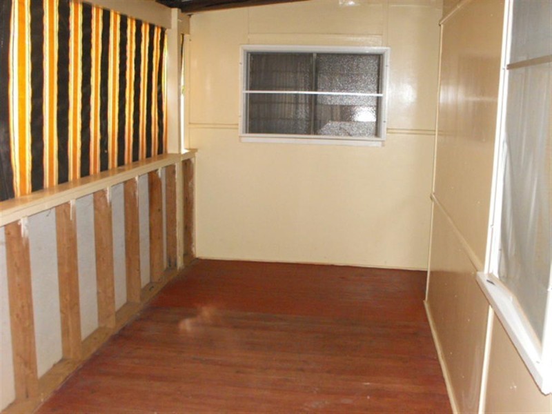 2 Kookaburra Street, Parkes NSW 2870