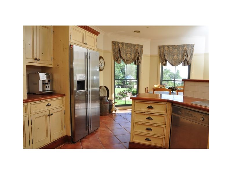 442 The Escort Way, Orange NSW 2800