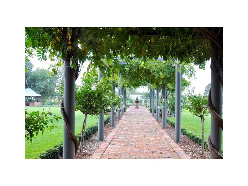 442 The Escort Way, Orange NSW 2800