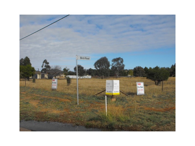 Cnr Birch Rd and Nash Street, Parkes NSW 2870