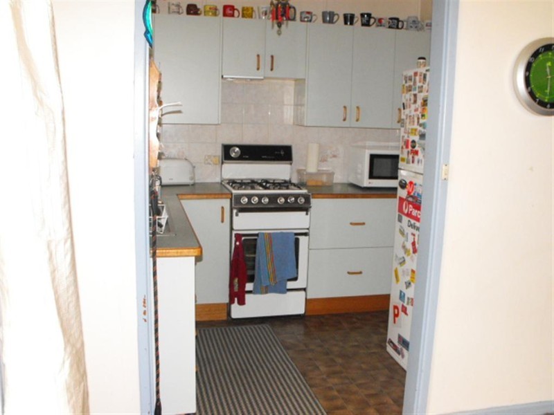 1 Jones, Parkes NSW 2870