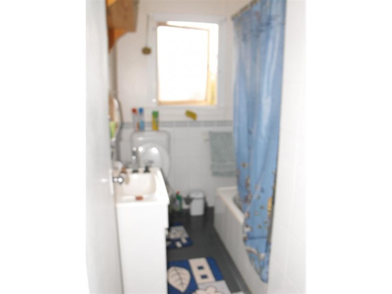 1 Jones, Parkes NSW 2870