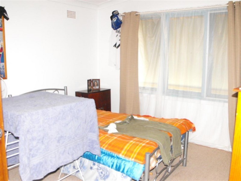 1 Jones Street, Parkes NSW 2870