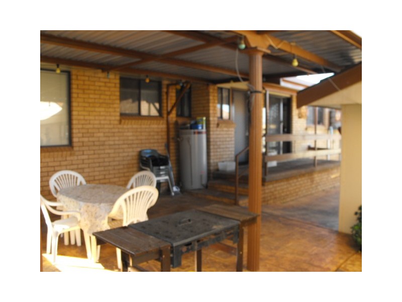 9 Want Street, Parkes NSW 2870