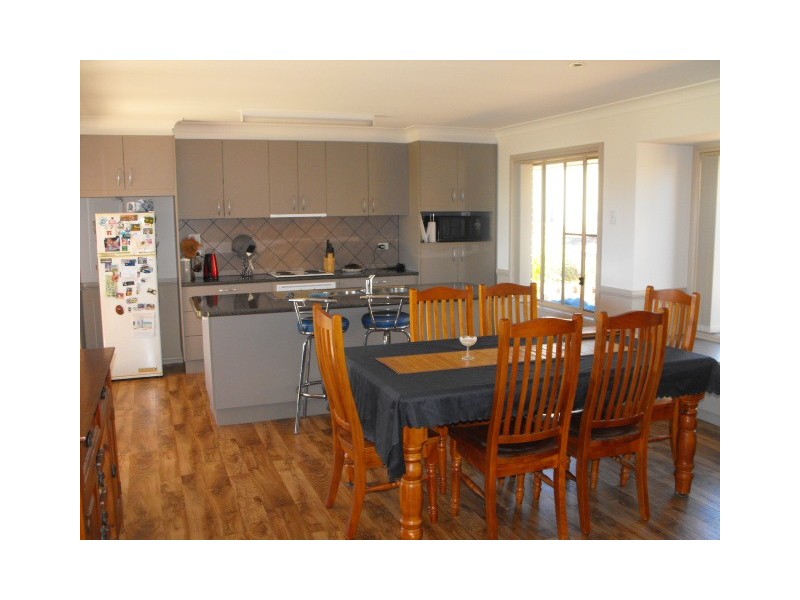 23 Park Street, Parkes NSW 2870