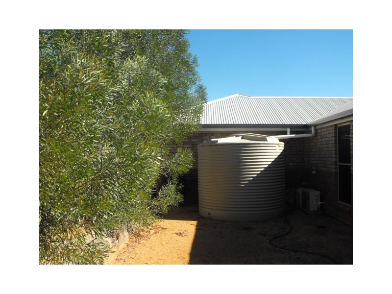 23 Park Street, Parkes NSW 2870