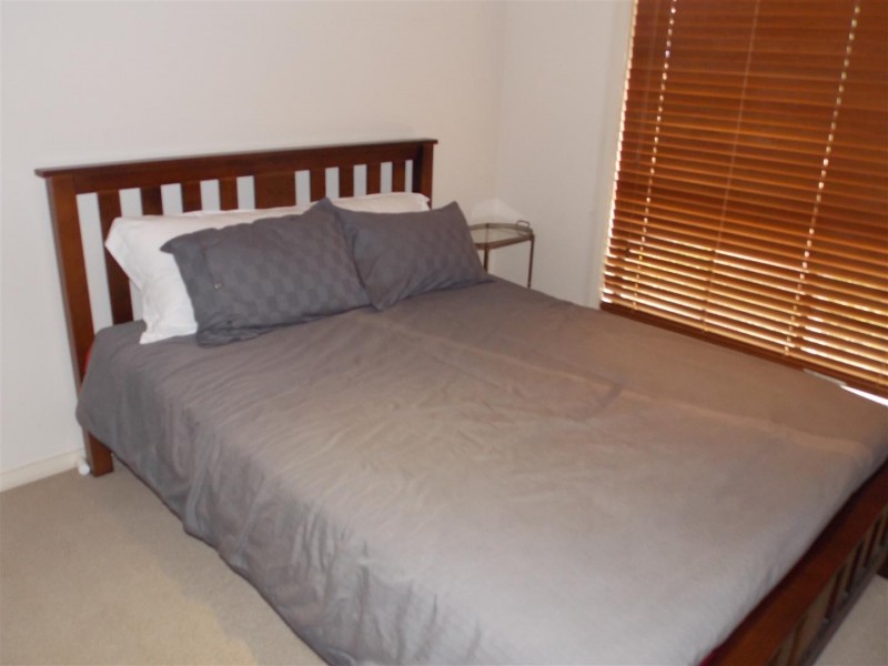 2 Light Horse, Parkes NSW 2870