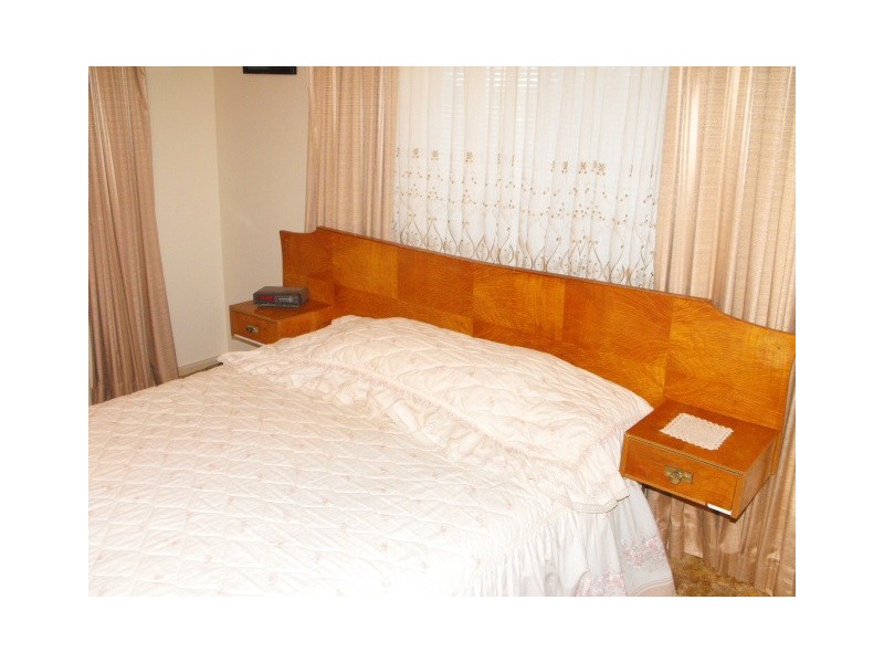 110 Warrah Street, Peak Hill NSW 2869