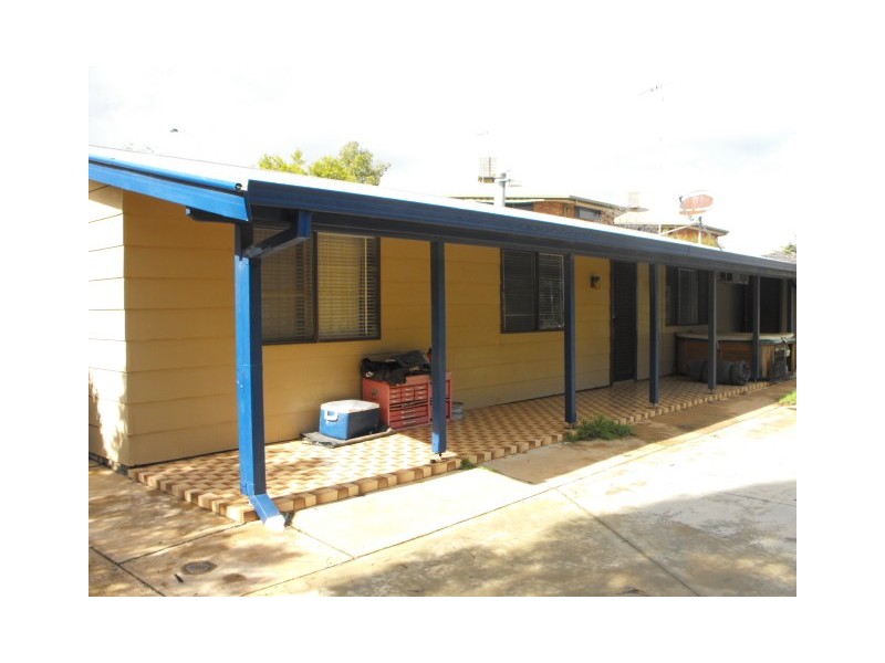 Lot 4 Ted Parker, Parkes NSW 2870