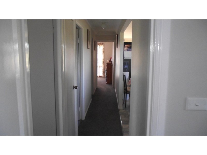 87 Woodward Street, Parkes NSW 2870