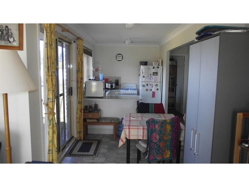 87 Woodward Street, Parkes NSW 2870