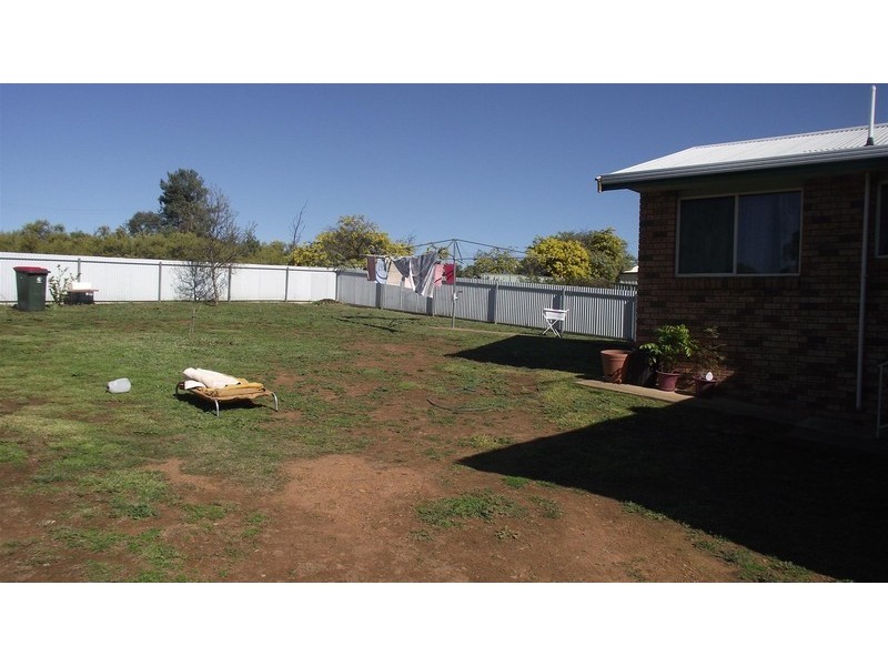 87 Woodward Street, Parkes NSW 2870