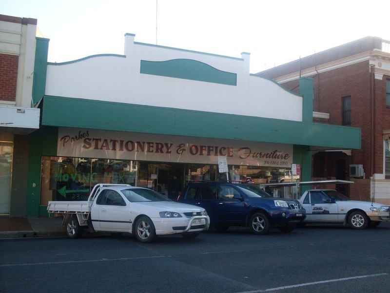 228 Clarinda Street, Parkes NSW 2870