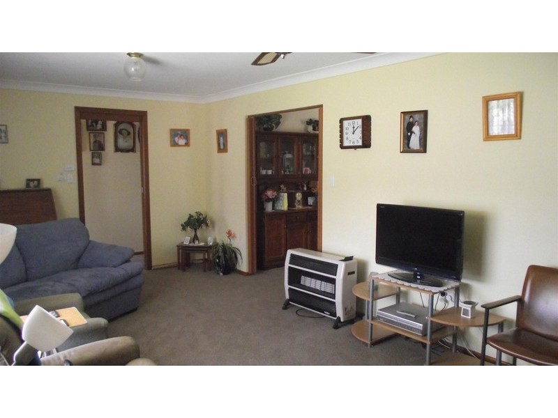 5 Werona Place, Parkes NSW 2870