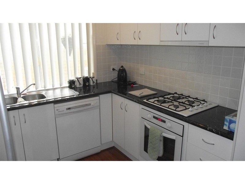 30 Moor Street, Parkes NSW 2870