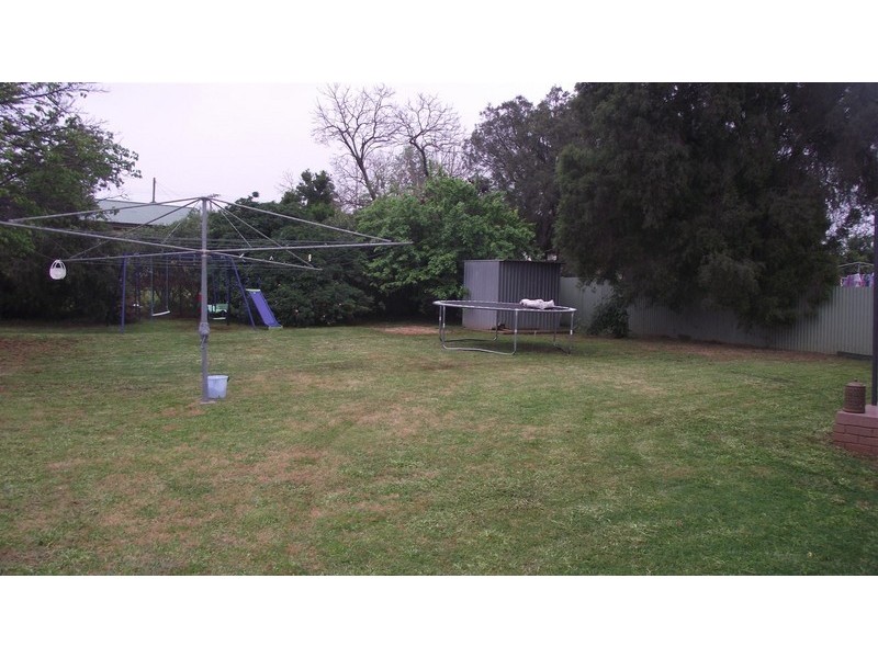 30 Moor Street, Parkes NSW 2870