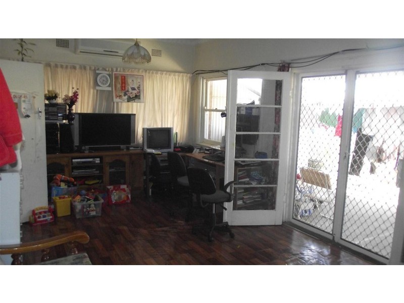 32a Currajong street, Parkes NSW 2870