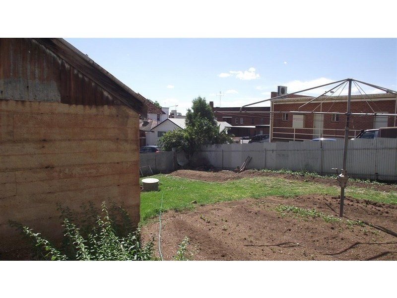 32a Currajong street, Parkes NSW 2870