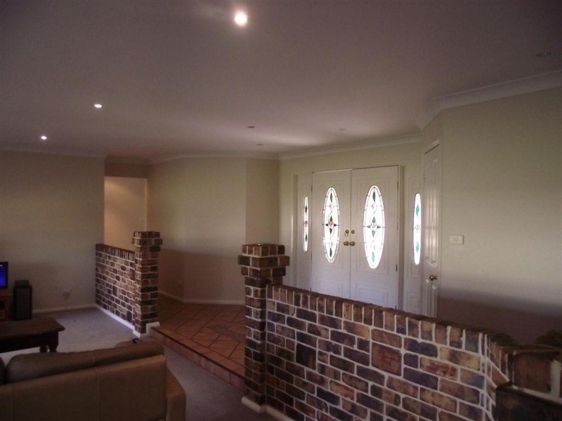 6 Caledonia Street, Parkes NSW 2870