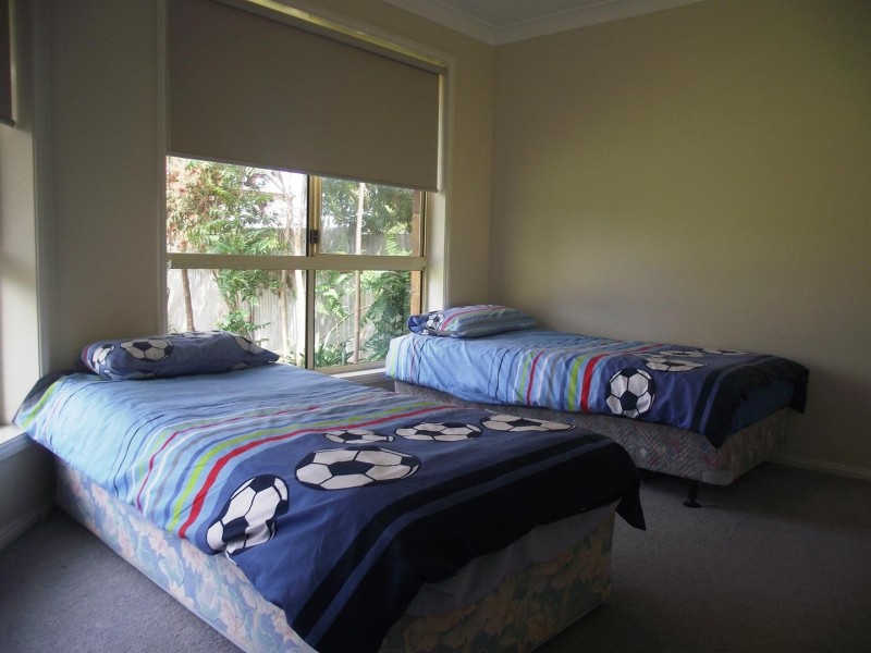 6 Caledonia Street, Parkes NSW 2870