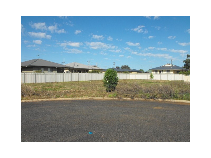 Lot 12 Marie Rose Close, Parkes NSW 2870