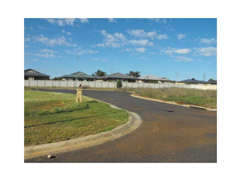 Lot 12 Marie Rose Close, Parkes NSW 2870