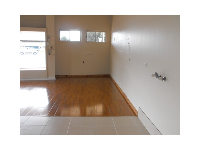 61 Nanima Street, Eugowra NSW 2806