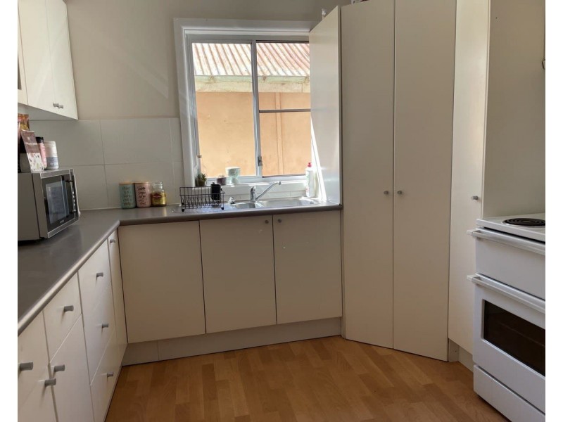 5 Callaghan Street, Parkes NSW 2870