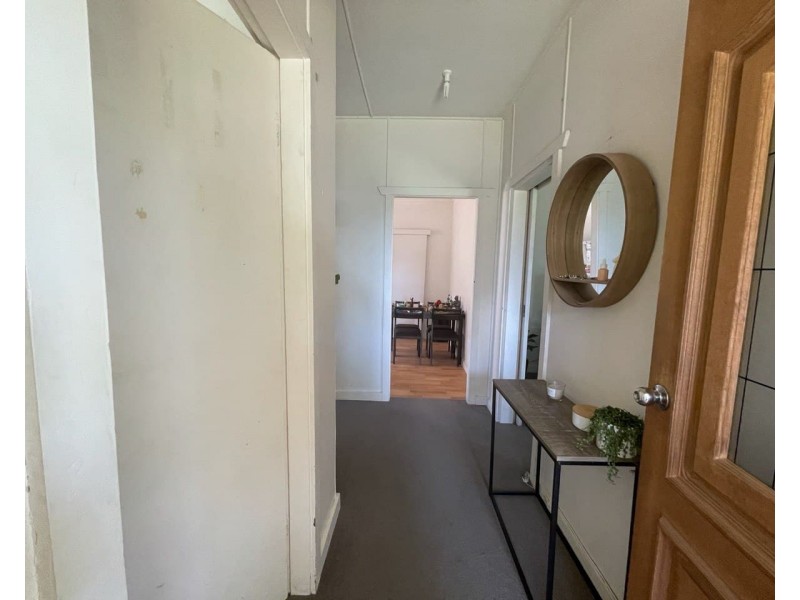 5 Callaghan Street, Parkes NSW 2870