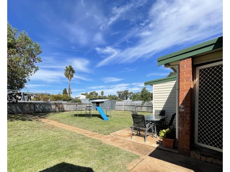 5 Callaghan Street, Parkes NSW 2870