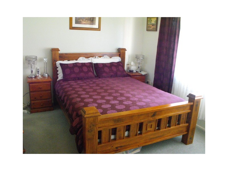 28 Mingelo Street, Peak Hill NSW 2869