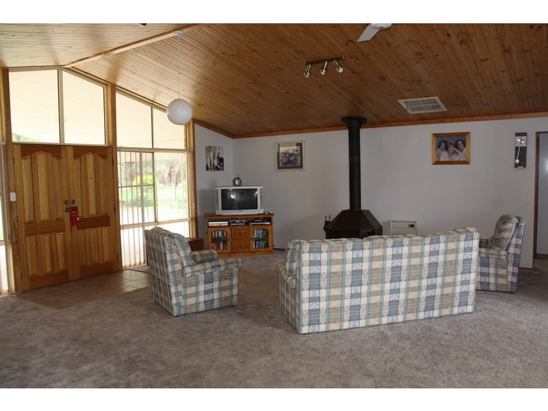 17 Kelly Road, Parkes NSW 2870