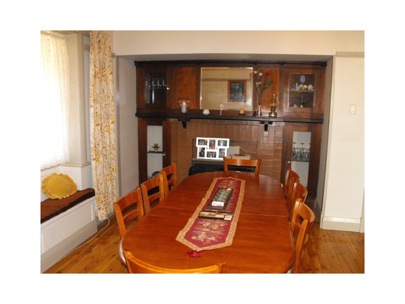 404 Clarinda Street, Parkes NSW 2870