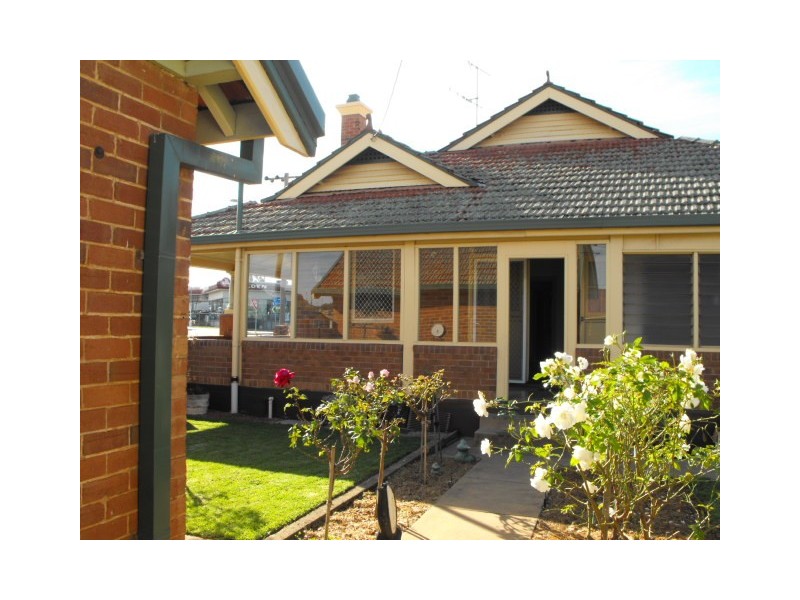 404 Clarinda Street, Parkes NSW 2870