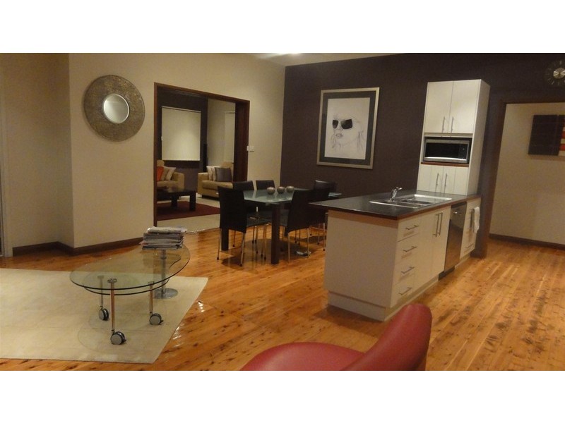 16 High Street, Parkes NSW 2870