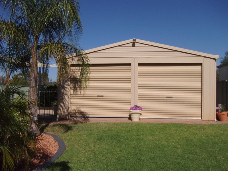 13 Georgefield Drive, Parkes NSW 2870