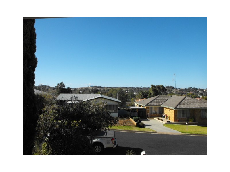 4 Lorger Street, Parkes NSW 2870