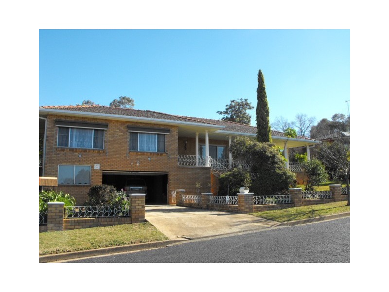4 Lorger Street, Parkes NSW 2870