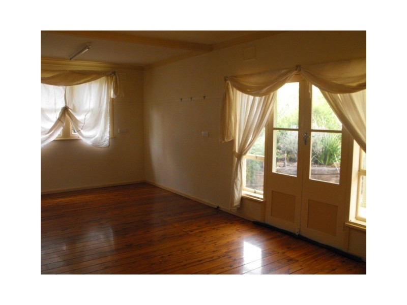 23 Gap Street, Parkes NSW 2870