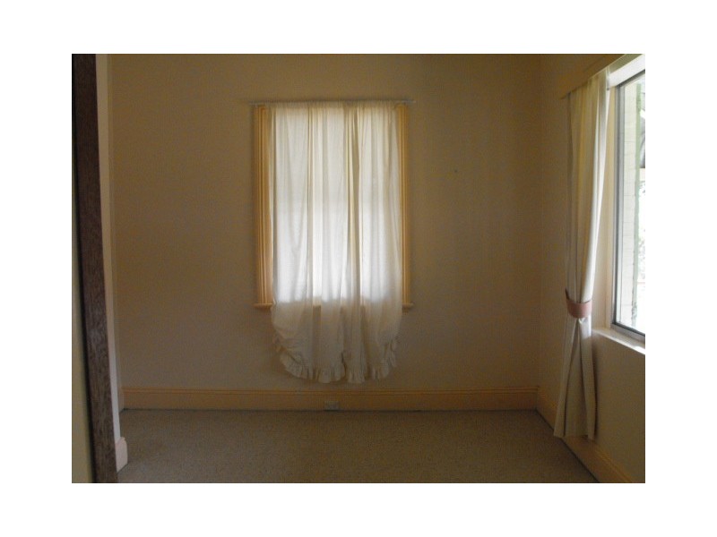 23 Gap Street, Parkes NSW 2870